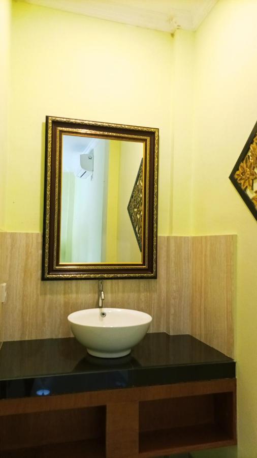 Hidden Padma Retreat Hotel Убуд Екстериор снимка